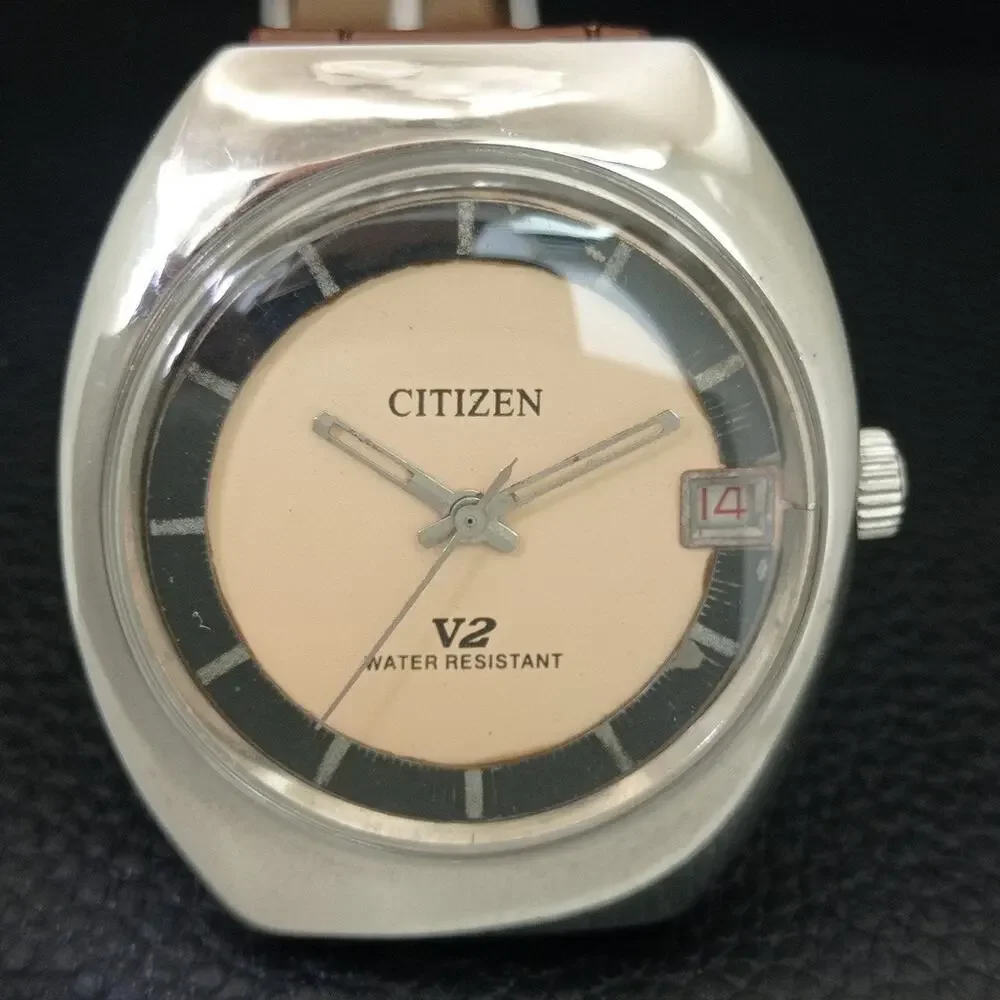 Vintage 1978 Citizen Manual Wound Mens Silver Watch W/Date & Beige accents